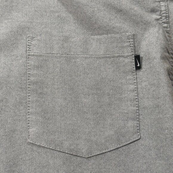 Mens Nike XXL Gray Long Sleeve Button Down Shirt - Engineered for World Class - Picture 6 of 10